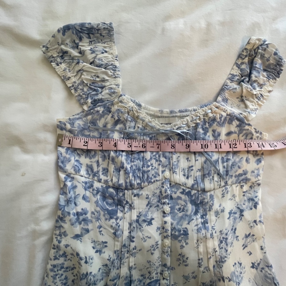 Hollister 2-pc top/skirt blue and white floral set - Women's Size S - Picture 3 of 11